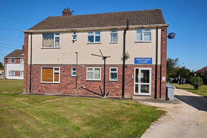 2 Bedroom Apartment For Sale In Hertford Court, Kidlington, OX5