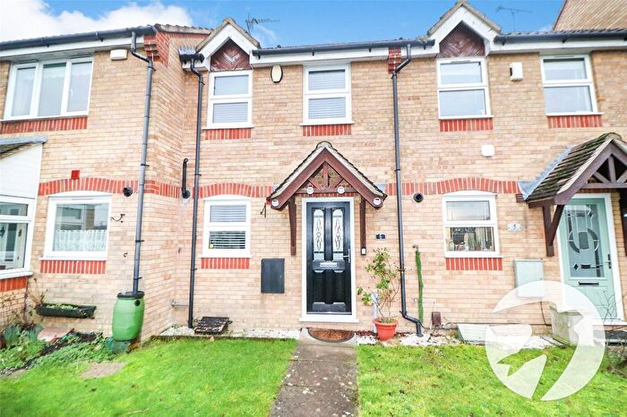 2 Bedroom Terraced House For Sale In Steele Walk, Erith, DA8