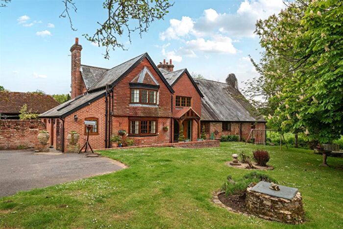 6 Bedroom Detached House For Sale In Botley Road, Bishops Waltham, Southampton, SO32