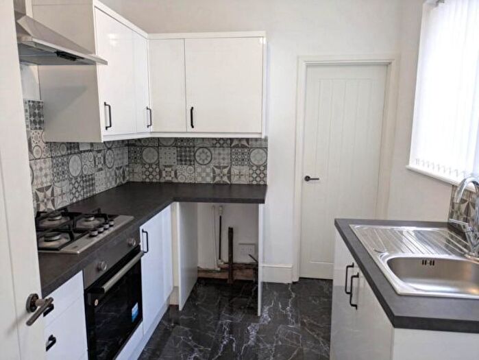 3 Bedroom Terraced House To Rent In Gilbert Crescent, Llanelli, SA15