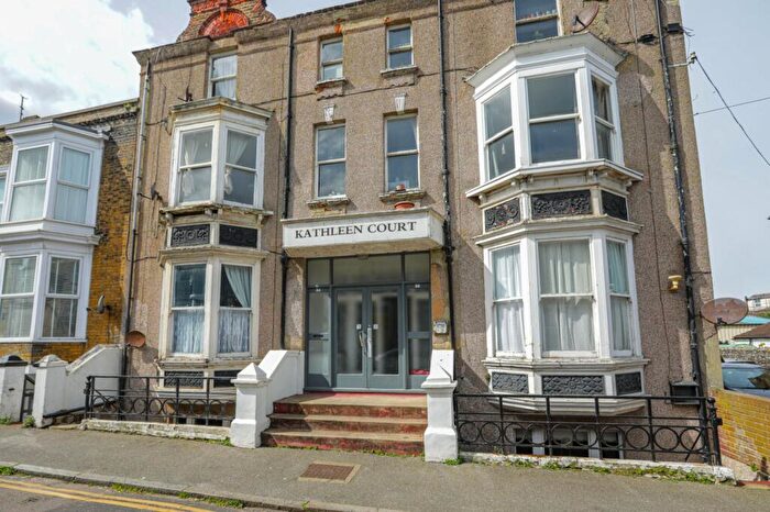 1 Bedroom Flat For Sale In Ethelbert Road, Margate, CT9