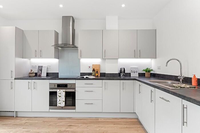1 Bedroom Flat To Rent In *Includes One Month Rent Free!*Rooks Corner, Milton Keynes, Buckinghamshire, MK5
