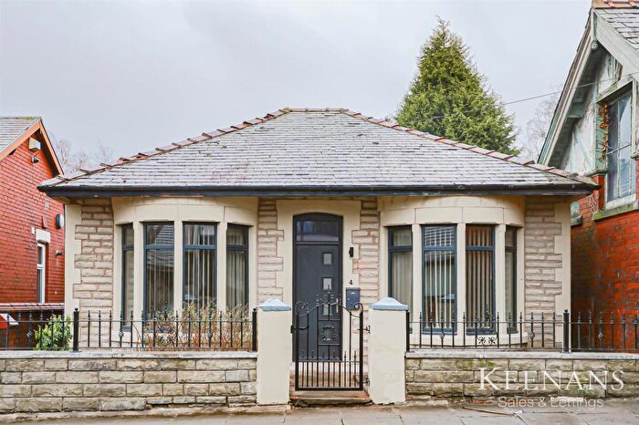 2 Bedroom Detached Bungalow To Rent In Queensborough Road, Accrington, BB5