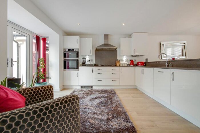 4 Bedroom Detached House For Sale In Curtis Road, Barnstaple, Devon, EX31