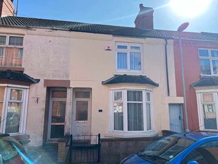 3 Bedroom Terraced House To Rent In Gordon Street, Rothwell, Kettering, NN14