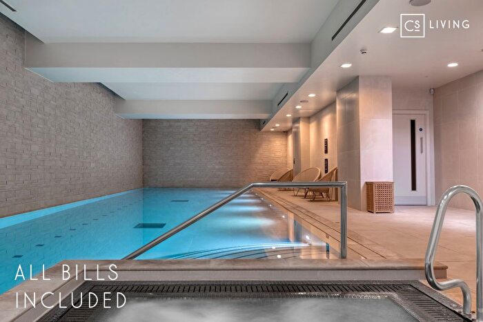 Studio To Rent In Chapel Street, Salford, M3