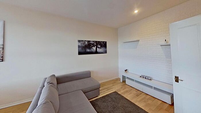 2 Bedroom Flat To Rent In Harbour Court, Musselburgh, EH21