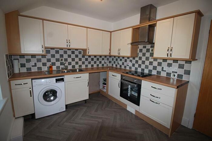 1 Bedroom Flat To Rent In Peck House, Peck Way, NN10