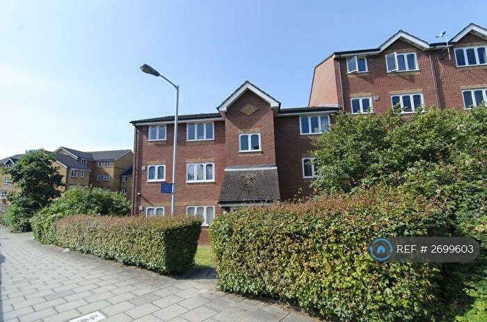 1 Bedroom Flat To Rent In Lewisham, London, SE8