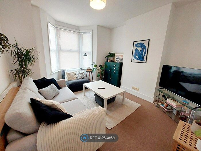 4 Bedroom Terraced House To Rent In Waldo Road, London, NW10