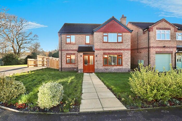 4 Bedroom Detached House For Sale In Sheppards Close, Heighington, LN4