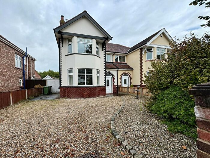 5 Bedroom Semi-Detached House To Rent In Radnor Drive, Southport, Merseyside., PR9