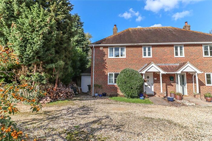 3 Bedroom Semi-Detached House For Sale In Winchester Road, Kings Somborne, Stockbridge, SO20