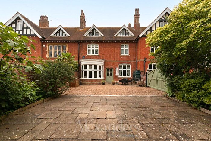 4 Bedroom Terraced House For Sale In Main Street, Thorpe Satchville, LE14