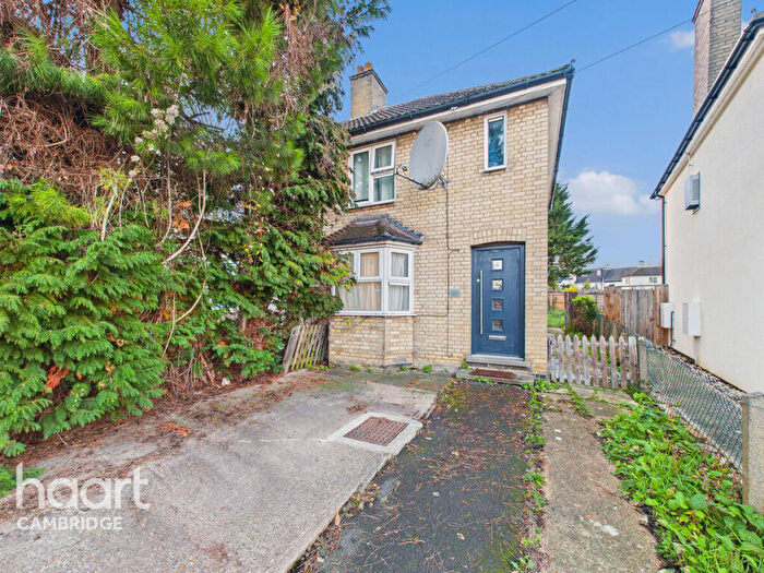 2 Bedroom Semi Detached House For Sale In Garden Walk, Cambridge, CB4