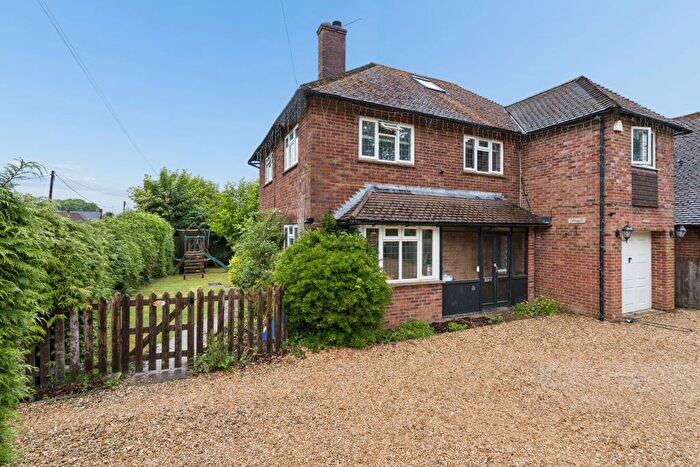 5 Bedroom Detached House For Sale In Lycrome Road, Chesham, HP5