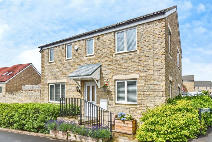 3 Bedroom Detached House For Sale In Lily Road, Frome, BA11