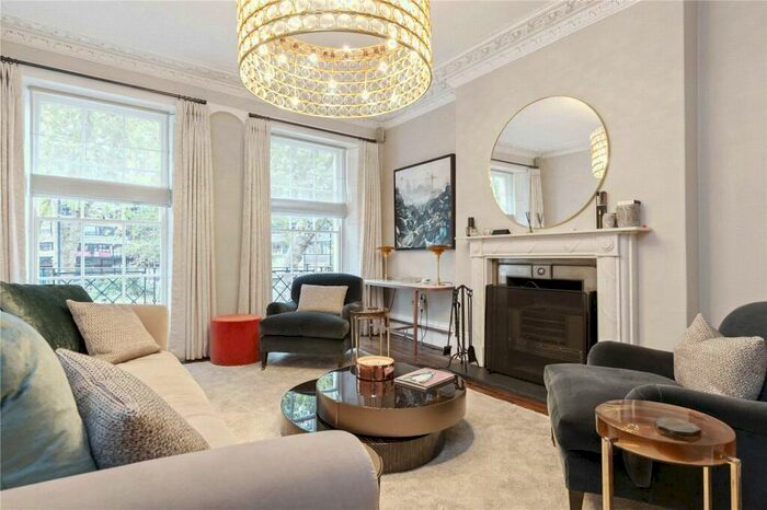 3 Bedroom End Of Terrace House To Rent In Sebastian Street, London, EC1V