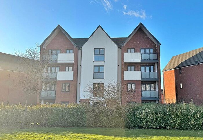 2 Bedroom Apartment To Rent In Cicero Crescent, Fairfields, MK11
