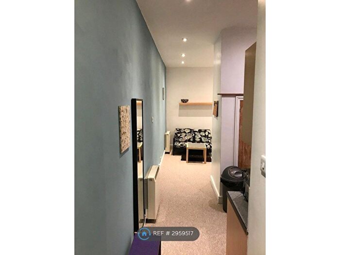 Studio To Rent In Leamington Spa, Leamington Spa, CV32