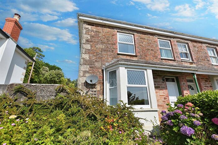 2 Bedroom Semi-Detached House For Sale In Trevarth Road, Carharrack, Redruth, TR16