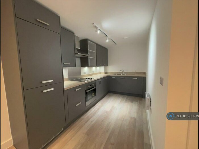 1 Bedroom Flat To Rent In Digbeth Square, Birmingham, B12