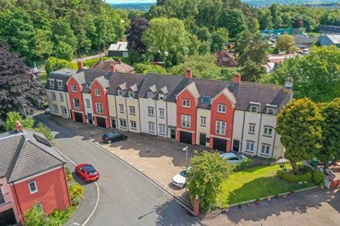 1 Bedroom Flat To Rent In Heath Hill, Dawley, Telford, Shropshire, TF4