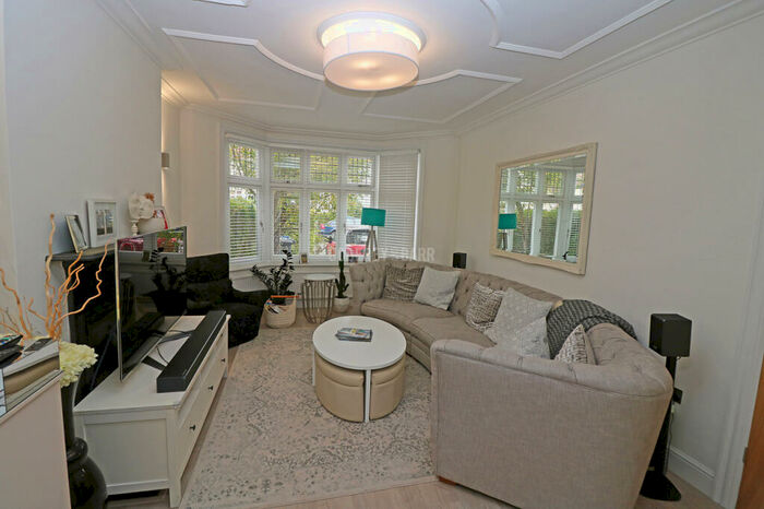 5 Bedroom Semi-Detached House To Rent In Corringham Road, Hampstead Garden Suburb Borders / Golders Green, NW11