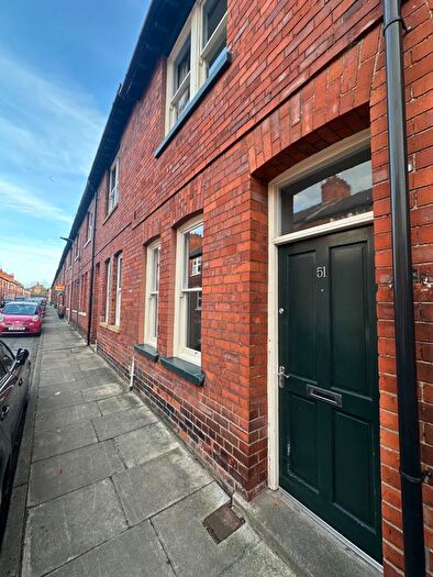 3 Bedroom Terraced House To Rent In Hartoft Street, York, YO10