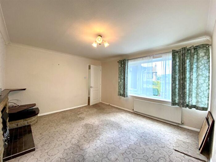 3 Bedroom Terraced House For Sale In Copley Avenue, Meltham, Holmfirth, HD9