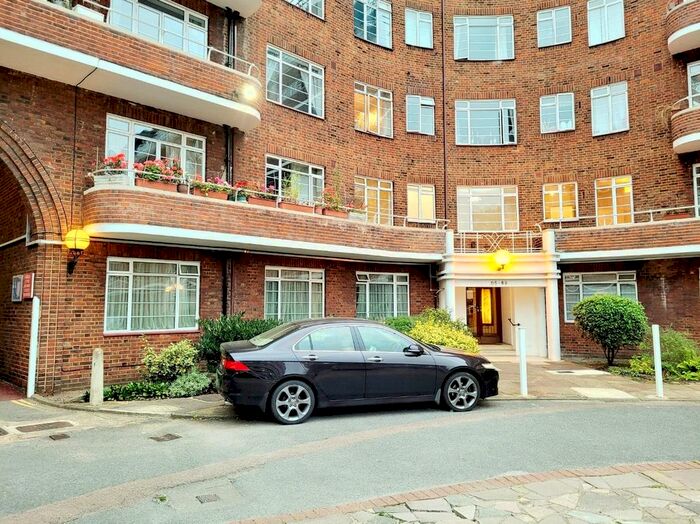 2 Bedroom Flat To Rent In Gliddon Road, West Kensington, W14