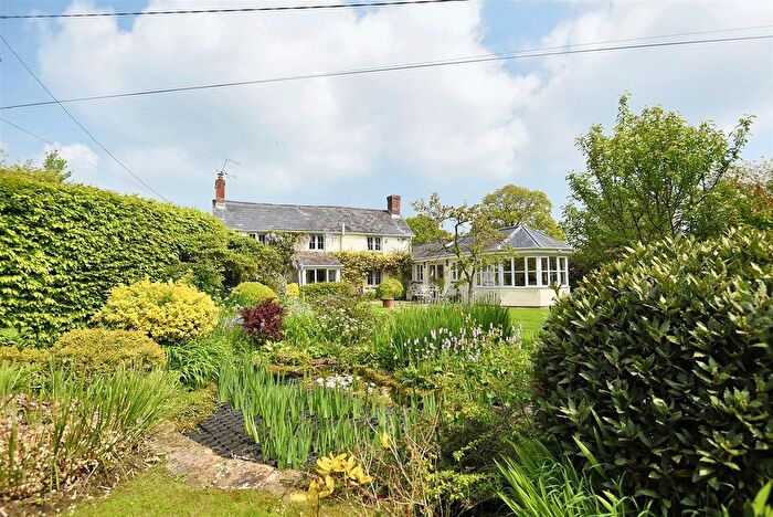 5 Bedroom Detached House For Sale In Puxey, Sturminster Newton, DT10