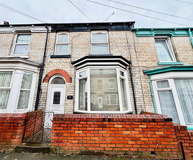 2 Bedroom Terraced House To Rent In Tindall Street, Scarborough, YO12