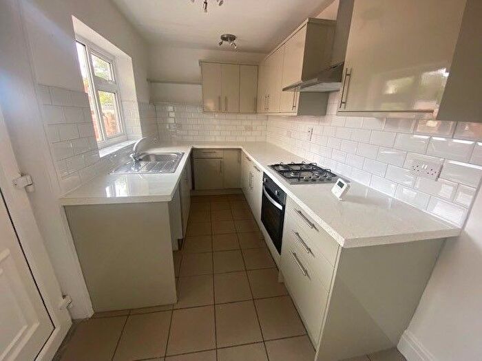 2 Bedroom Property To Rent In Cunliffe Road, Blackpool, FY1