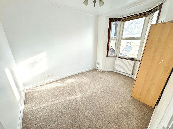 3 Bedroom Property To Rent In Worland Road, Stratford, E15