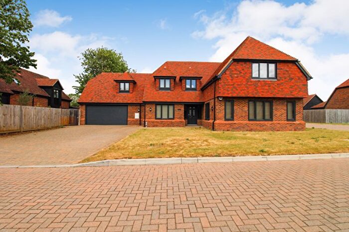 4 Bedroom Detached House For Sale In Cookes Meadow, Northill, SG18
