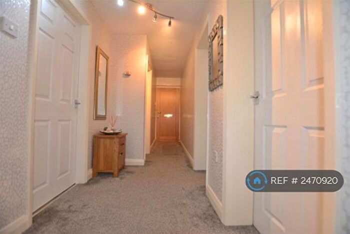 2 Bedroom Flat To Rent In York Road, Lancaster, LA1