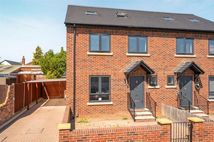 4 Bedroom Semi-Detached House To Rent In Victoria Road, Eton Wick, SL4