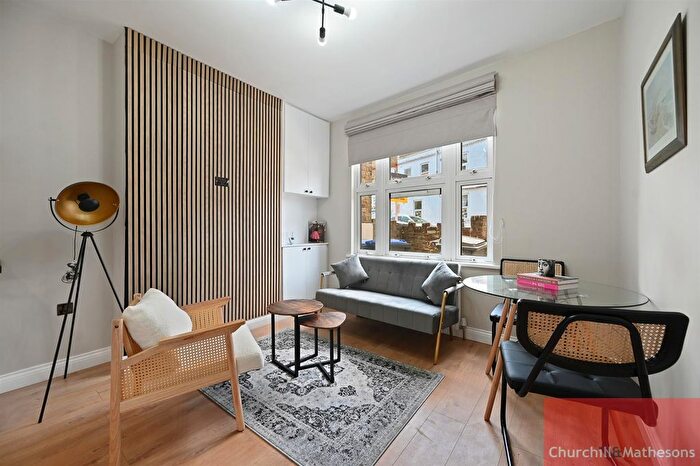 2 Bedroom Flat To Rent In Charlton Road, London, NW10