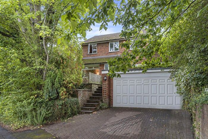 4 Bedroom Detached House For Sale In Newberries Avenue, Radlett, WD7