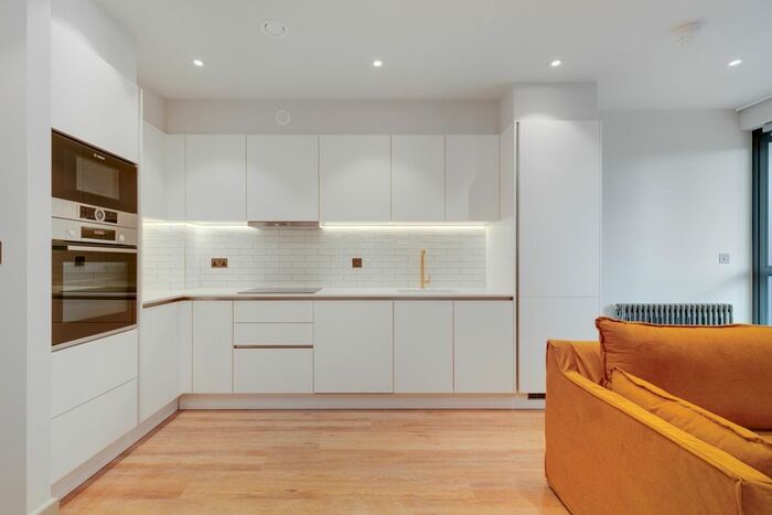 1 Bedroom Flat To Rent In The Sessile, Ashley Road, Tottenham Hale, N17