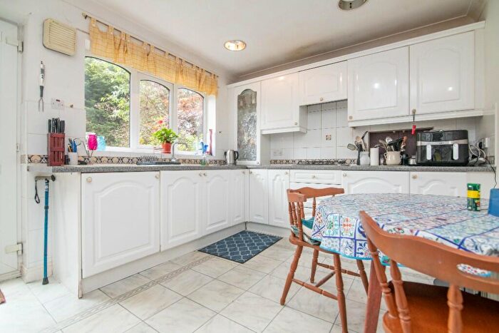 4 Bedroom Detached House For Sale In Barley Croft Stoke Heath Bromsgrove, B60