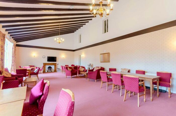 1 Bedroom Flat To Rent In Thicket Road, Sutton, SM1