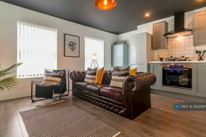 3 Bedroom Flat To Rent In Smithdown Road, Liverpool, L15