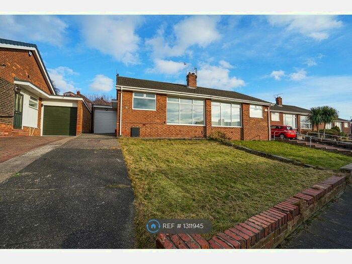 2 Bedroom Bungalow To Rent In Gleneagles Road, Gateshead, NE9