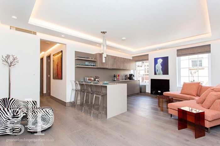 2 Bedroom Flat To Rent In Sandringham Court, Dufours Place, W1F