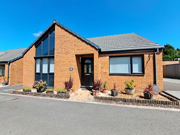 2 Bedroom Detached Bungalow For Sale In Glebe Mews, Callington, Cornwall, PL17