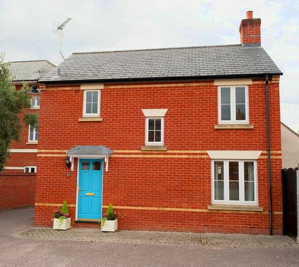 3 Bedroom Detached House To Rent In Masterson Street, Exeter, EX2