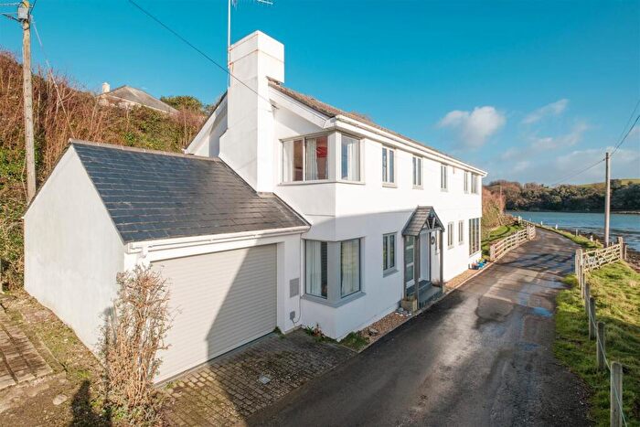 4 Bedroom Detached House For Sale In Antony Passage, Saltash, PL12