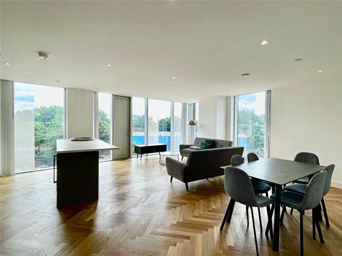 3 Bedroom Flat To Rent In South Tower, Owen Street, Manchester, M15